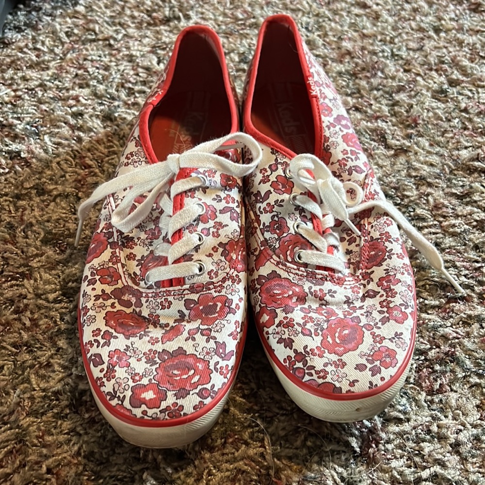 Floral Keds Red and White sz 11